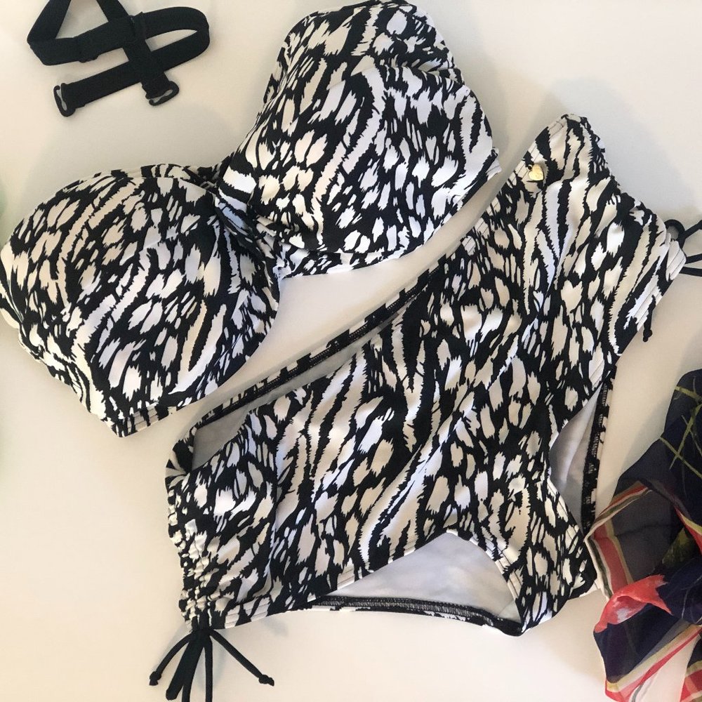 FIGLEAVES Animal Print Underwire Bikini Top&Bottom